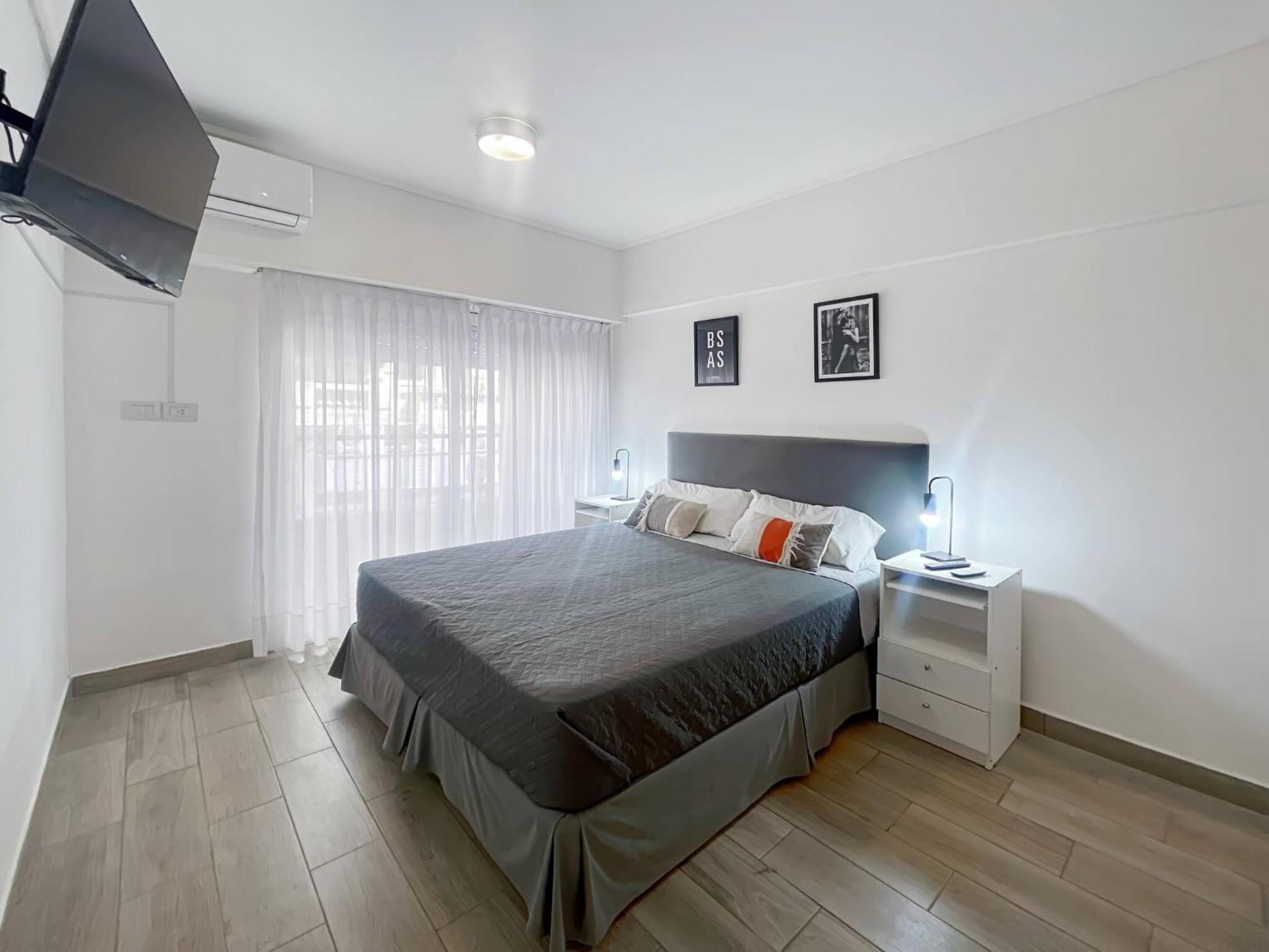 Modern With Amenities In The Heart Of The -u8 Apartment Buenos Aires