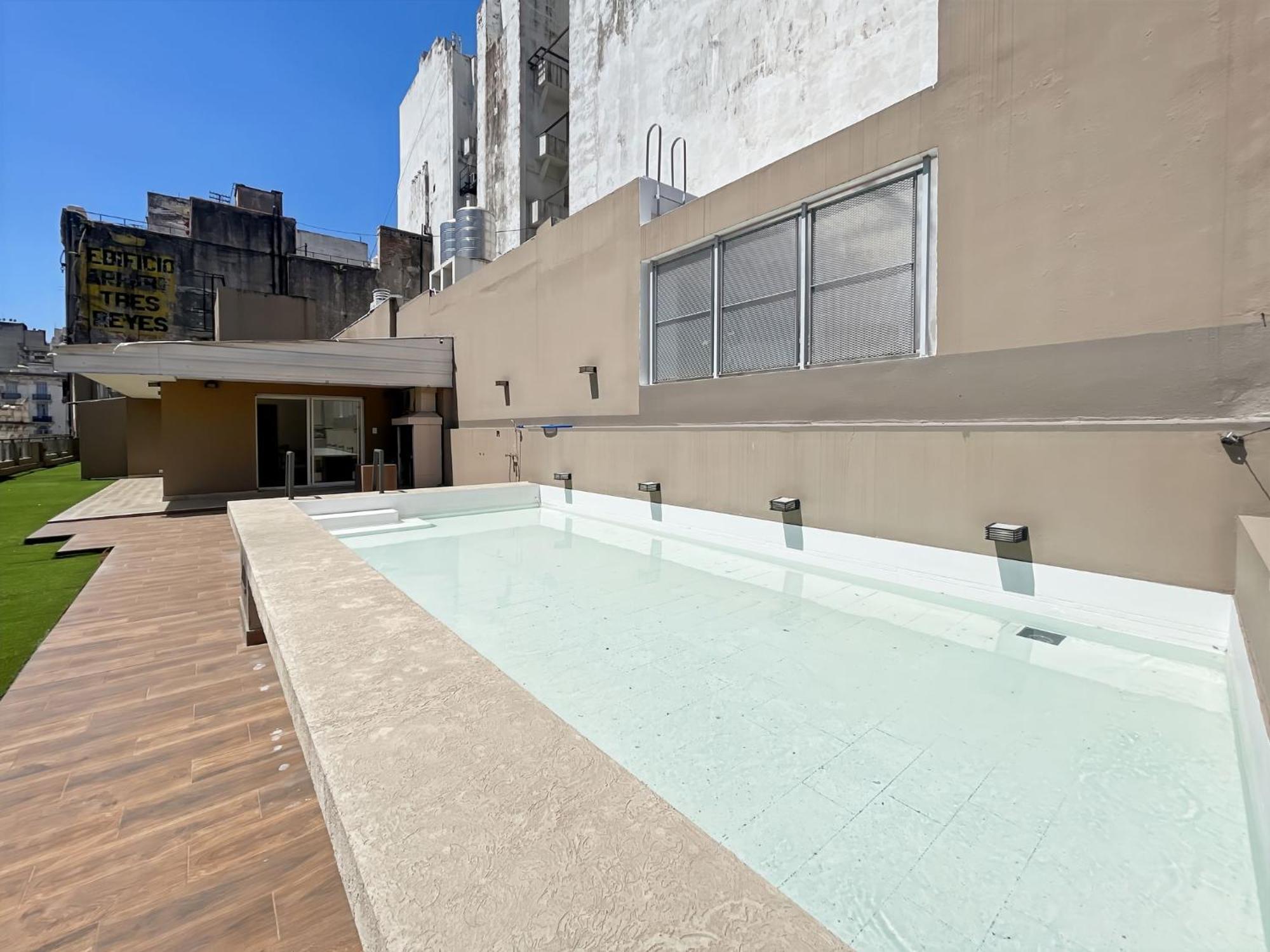Modern With Amenities In The Heart Of The -u8 Apartamento